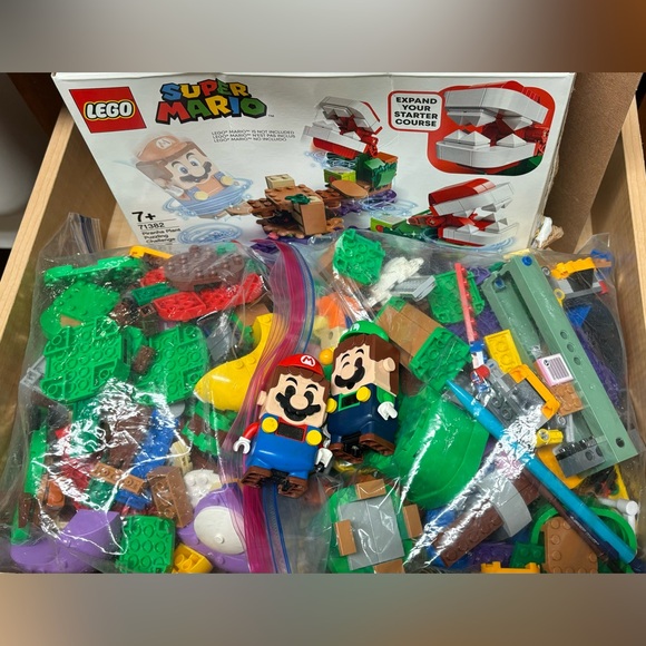 Lego Mario + Lego Luigi - Picture 1 of 4